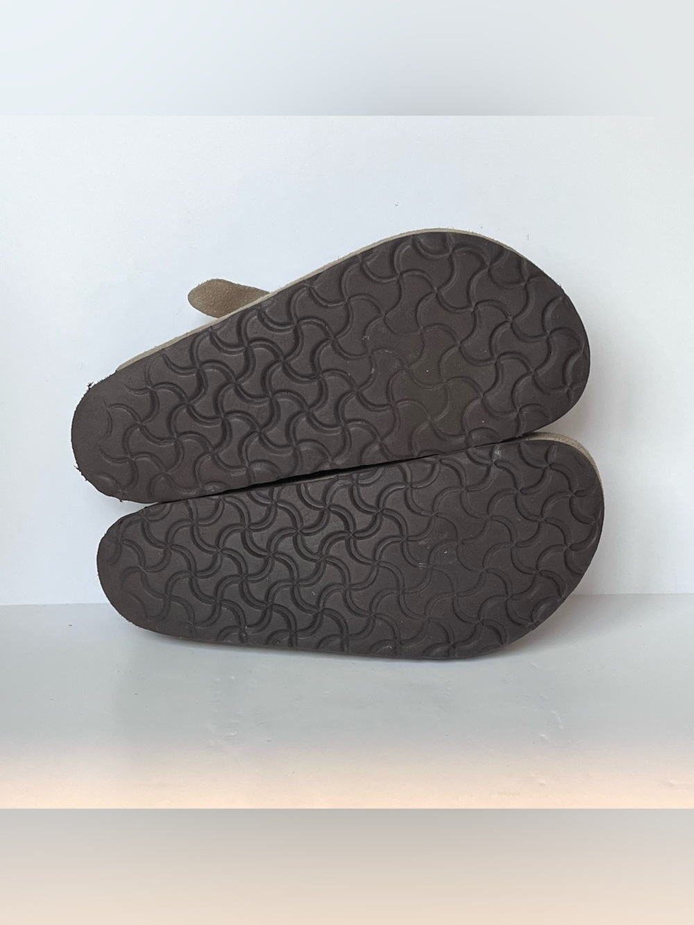 BIRKENSTOCK Boston Suede Clogs Taupe Women’s EU 37 US 6.5 - Picture 10 of 11